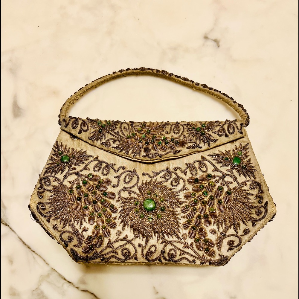 Beautiful vintage jade stone and metallic thread purse
